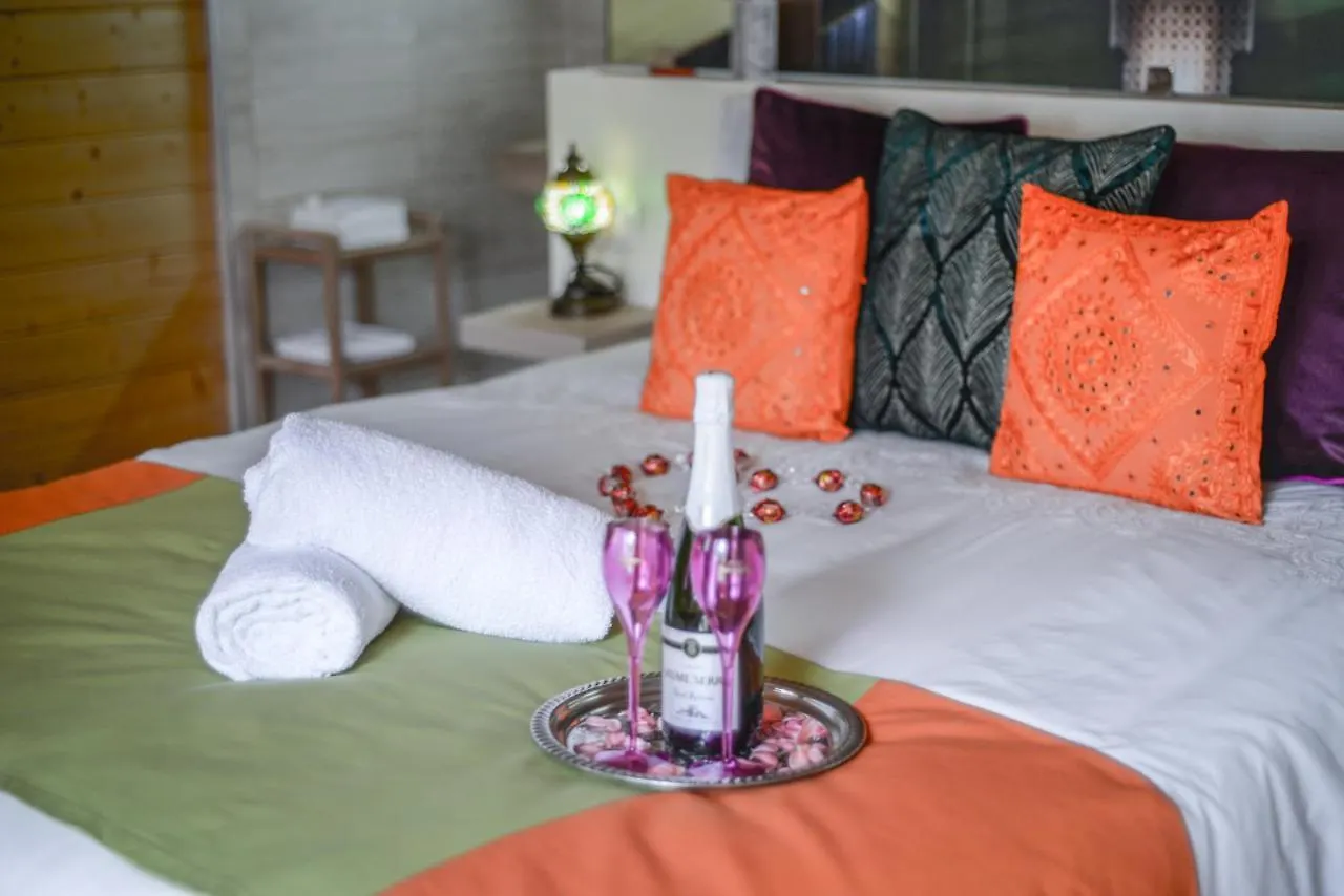 Mahalo Glamping Hotel Fuengirola Spain